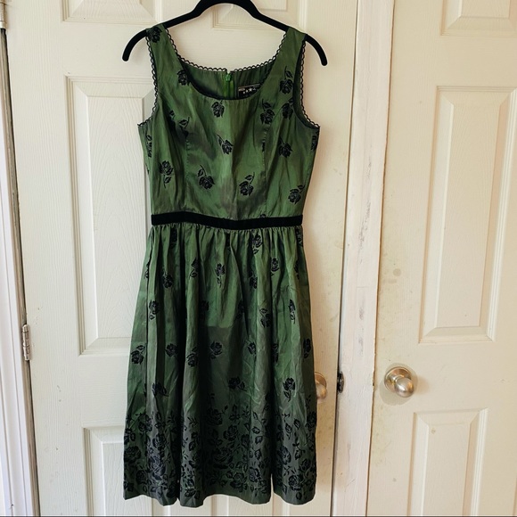 Halloween Costume NECA Twilight New Moon Bella Swan Birthday Dress size Medium - Picture 5 of 11